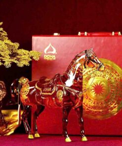 Bình Rượu con ngựa thủy tinh Doha Royal Rich XO 2026 1000ml