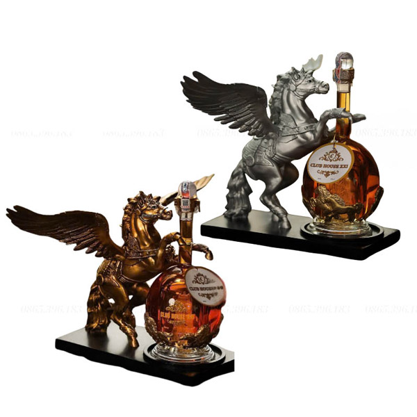 Ngựa Thần Pegasus Ngựa Cánh Poly Stone Whisky Pháp 550ml