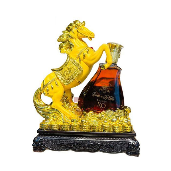 Rượu hình con ngựa Phú Quý Brandy Comte De La Feres XO